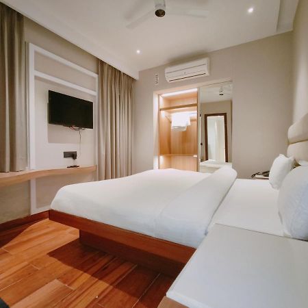 Aura Rooms 德拉敦 外观 照片