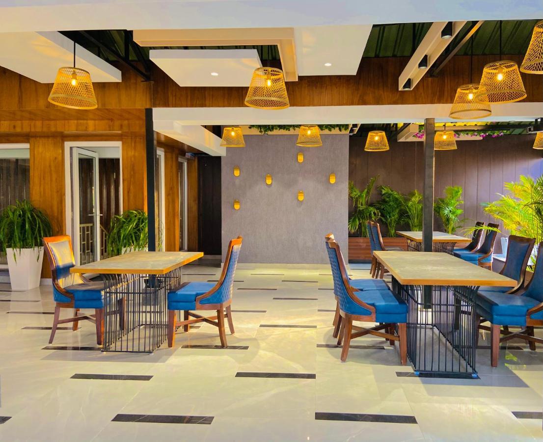 Aura Rooms 德拉敦 外观 照片
