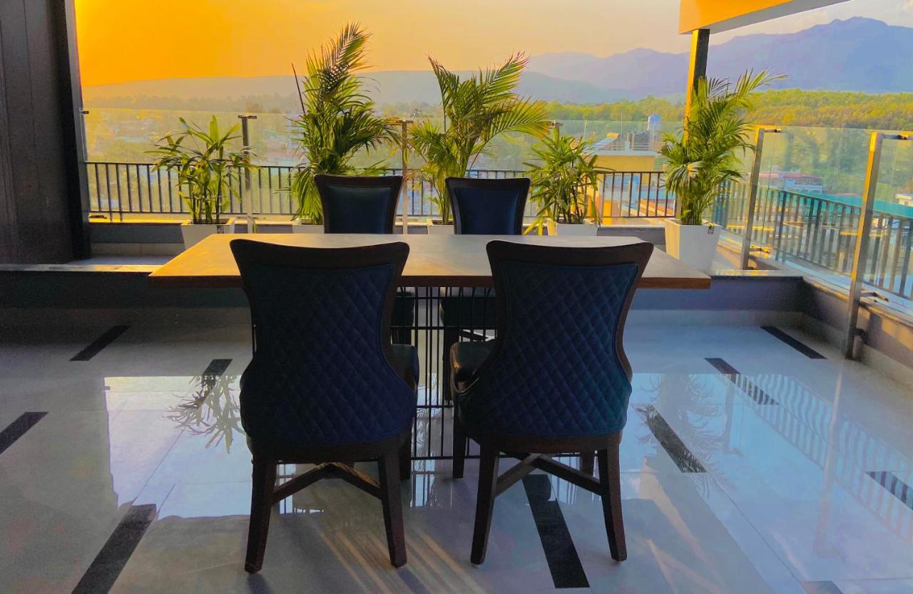 Aura Rooms 德拉敦 外观 照片