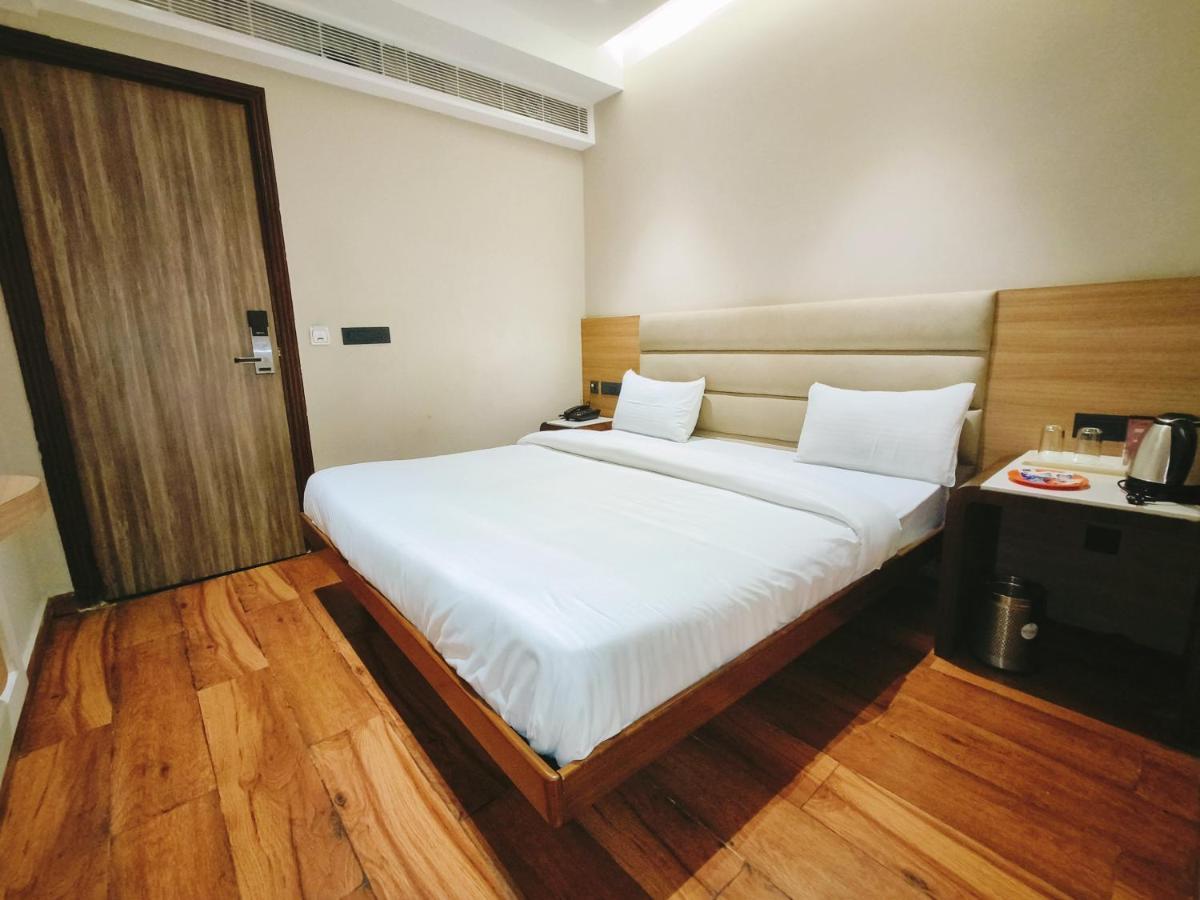 Aura Rooms 德拉敦 外观 照片