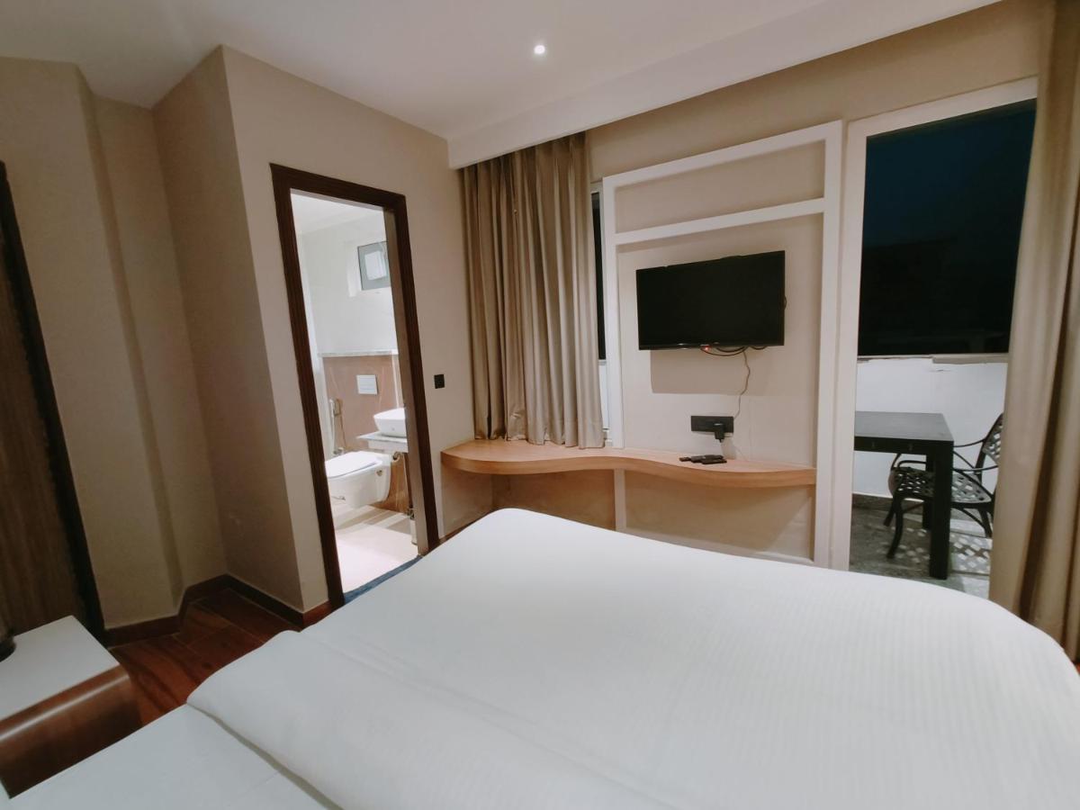Aura Rooms 德拉敦 外观 照片